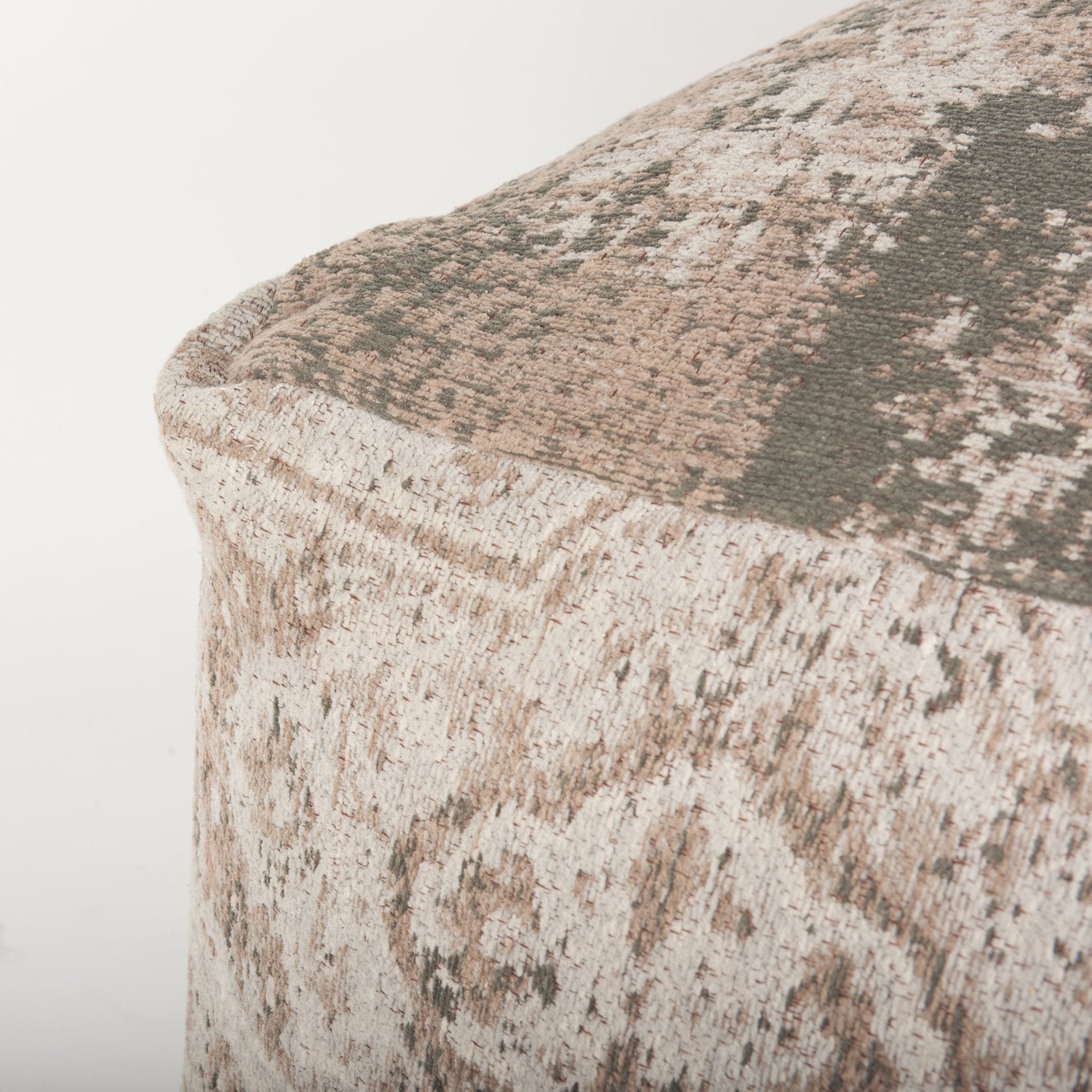 Khloe Pouf Taupe | Jacquard | Large - poufs