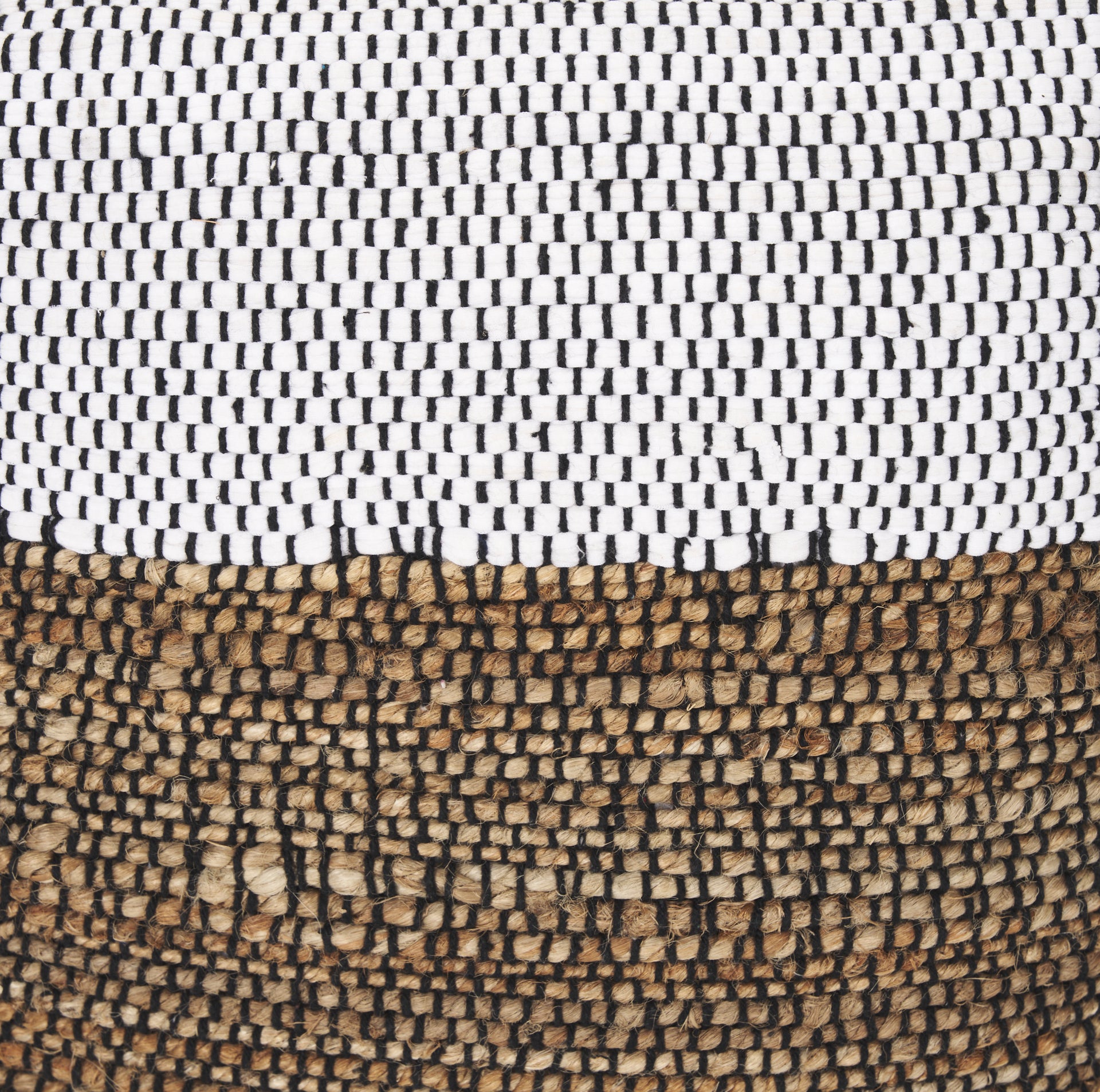 Samiya Jute w/ White Cotton Pouf