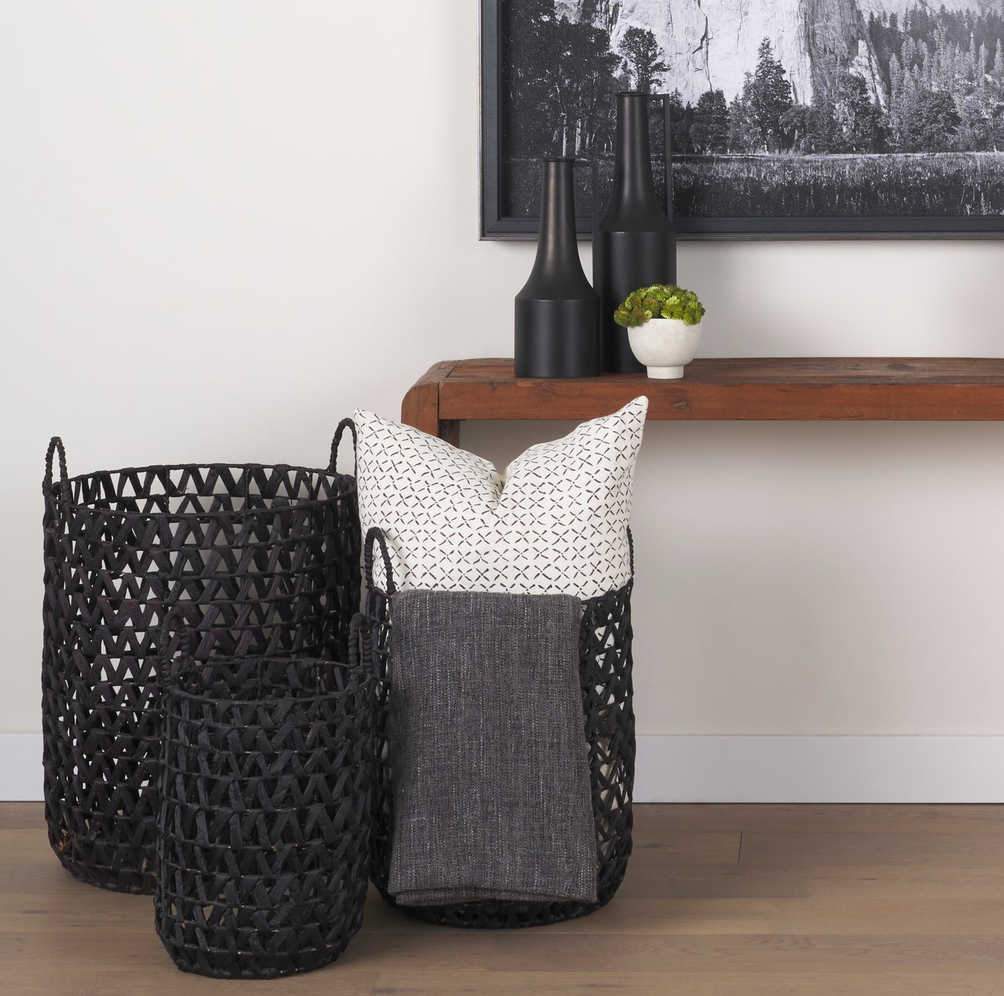 Jayden 22x22 Cream w/ Black Print Linen Square Pillow Cover