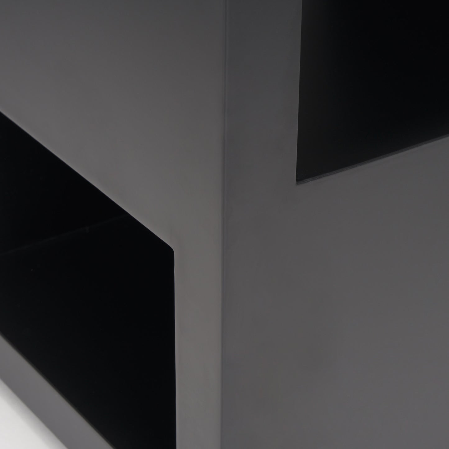 Vondra Matte Black Metal w/ Open Shelves Side table