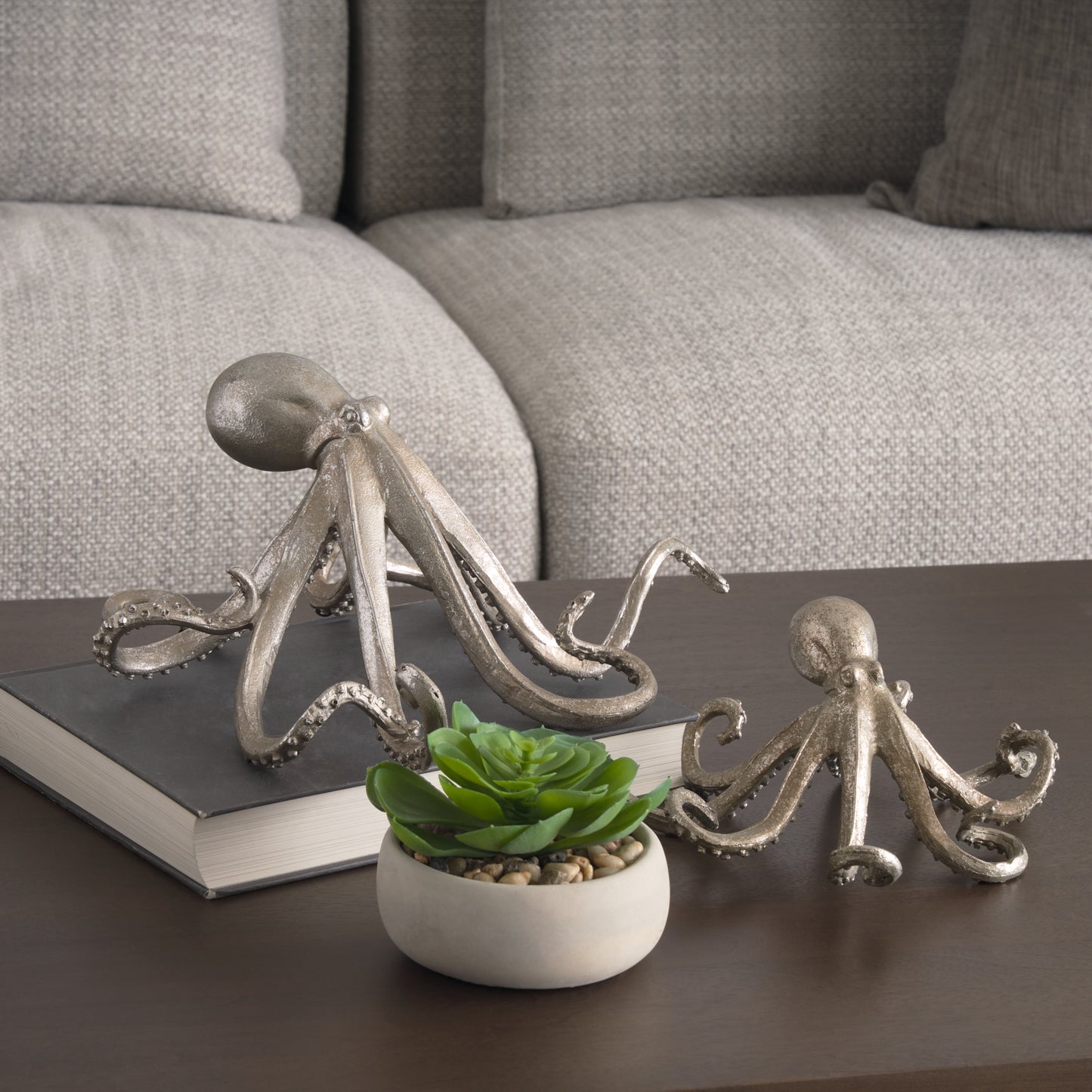 Strafford Medium 13L x 7W Silver Resin Octopus