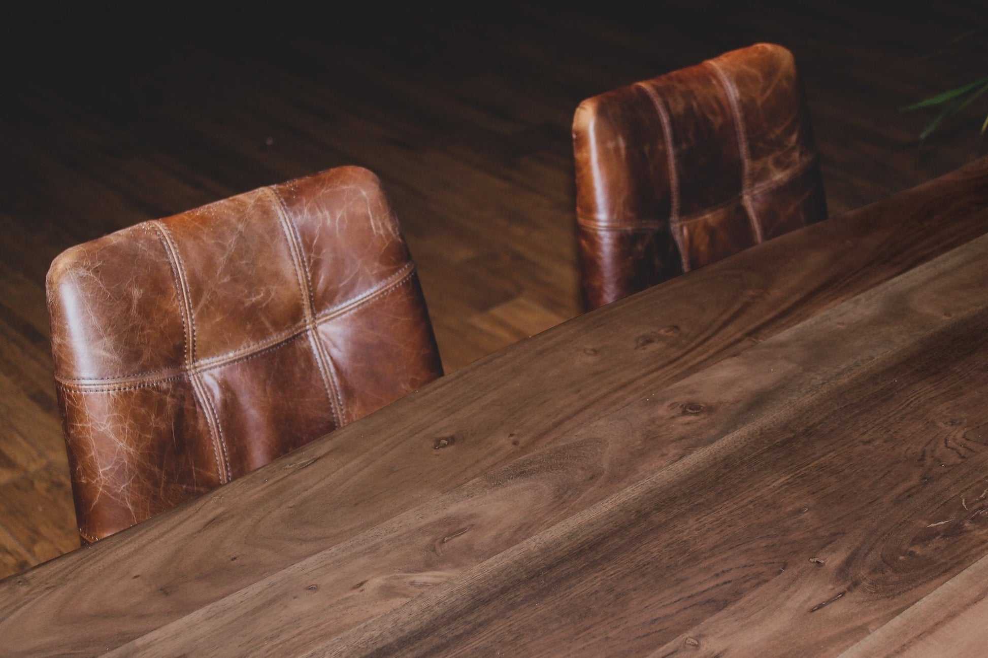 TAJ Dining Table - Vinegar Matte Top/ U Tube Metal Base