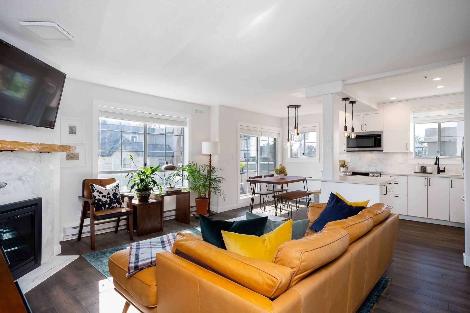 Organic Dining Table - Matte Brown