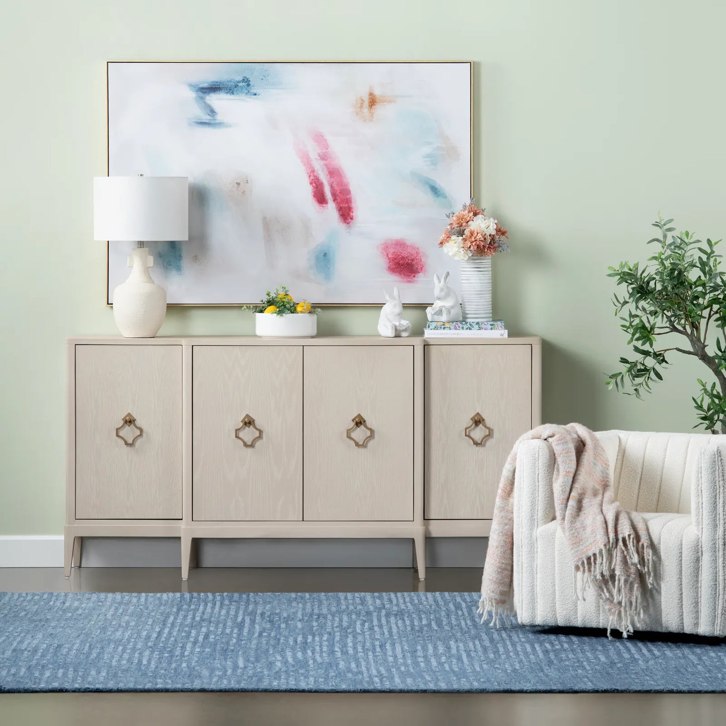 Lexington four-door Sideboard