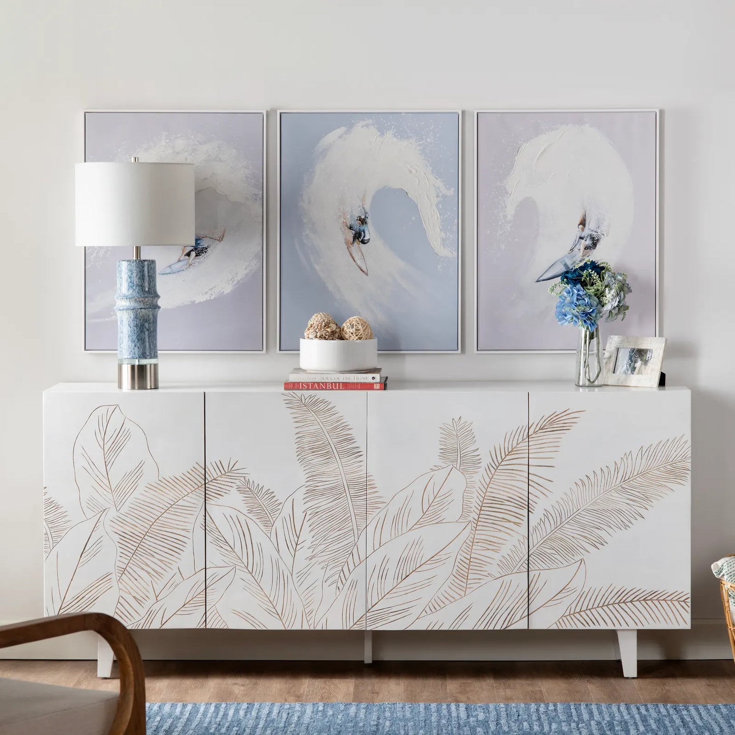 Seaside four-door Sideboard