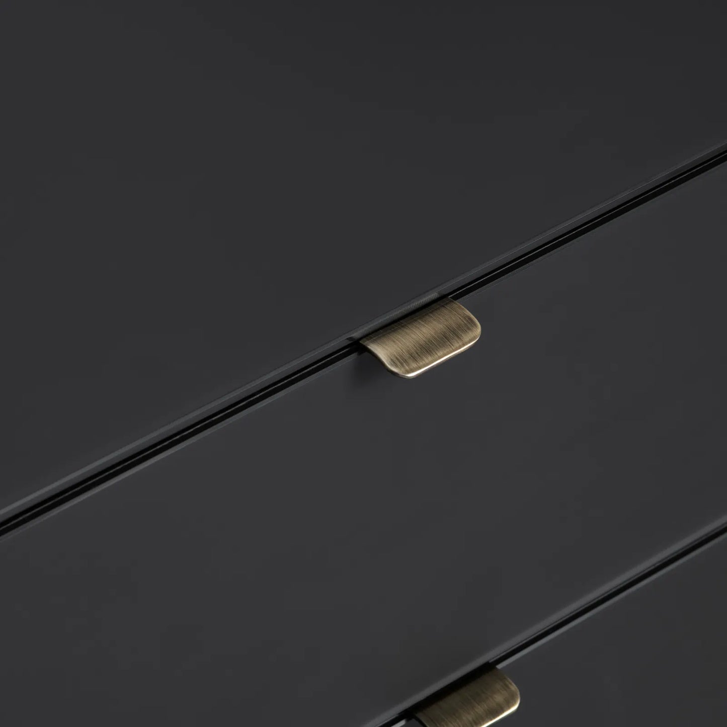 Stratton three-drawer Chest