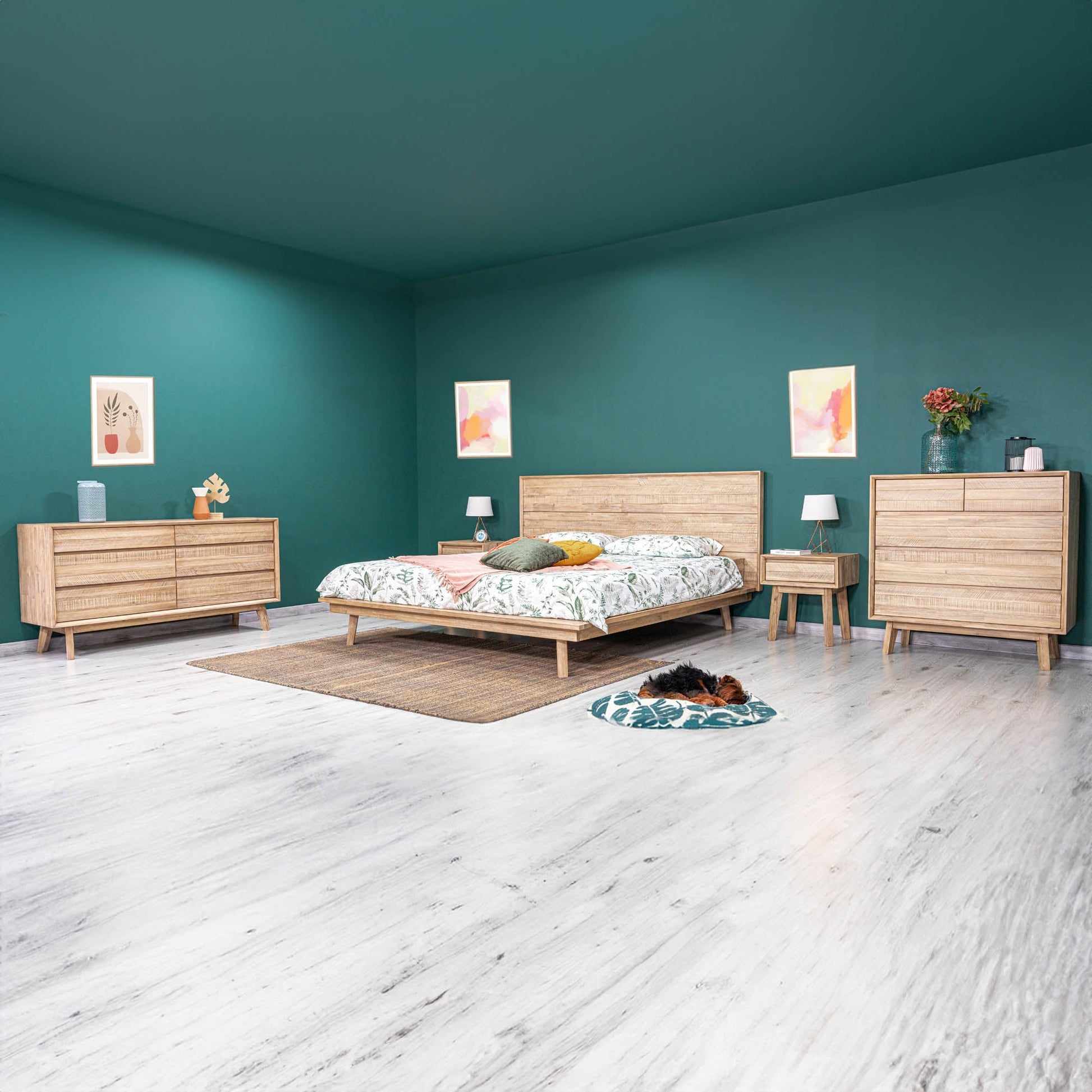 Gia King Bed - Light Driftwood