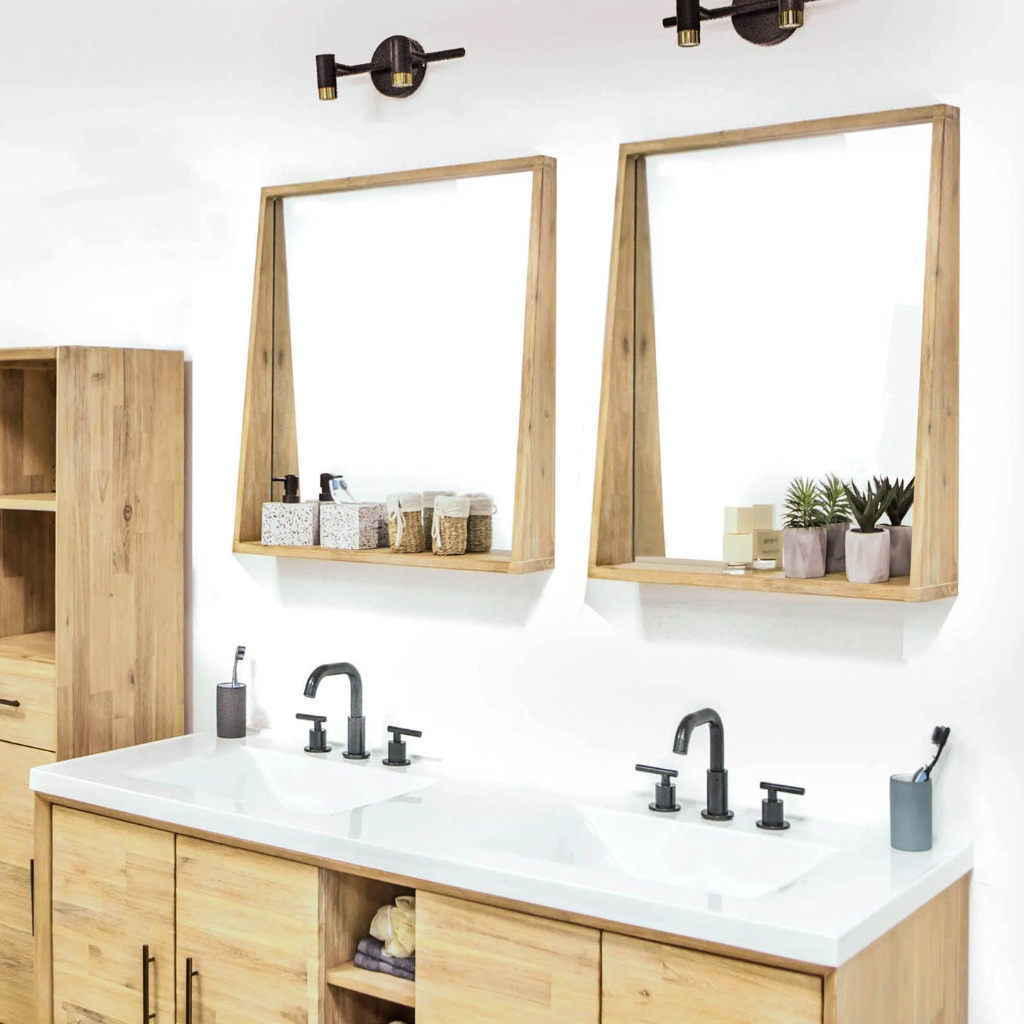 Gia Mirror W28 inch in Solid Acacia Frame