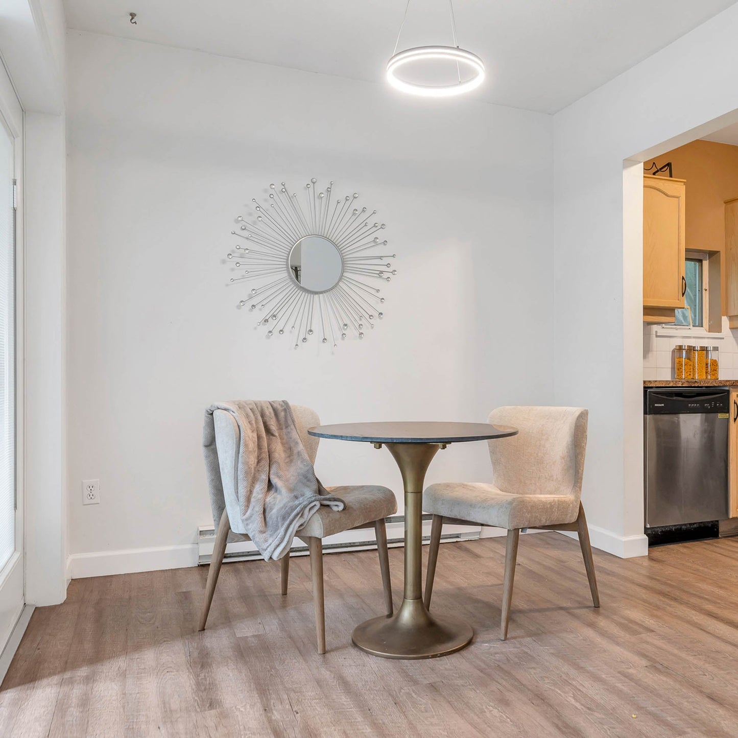 Pandora Bistro Table - Italian Black Marble