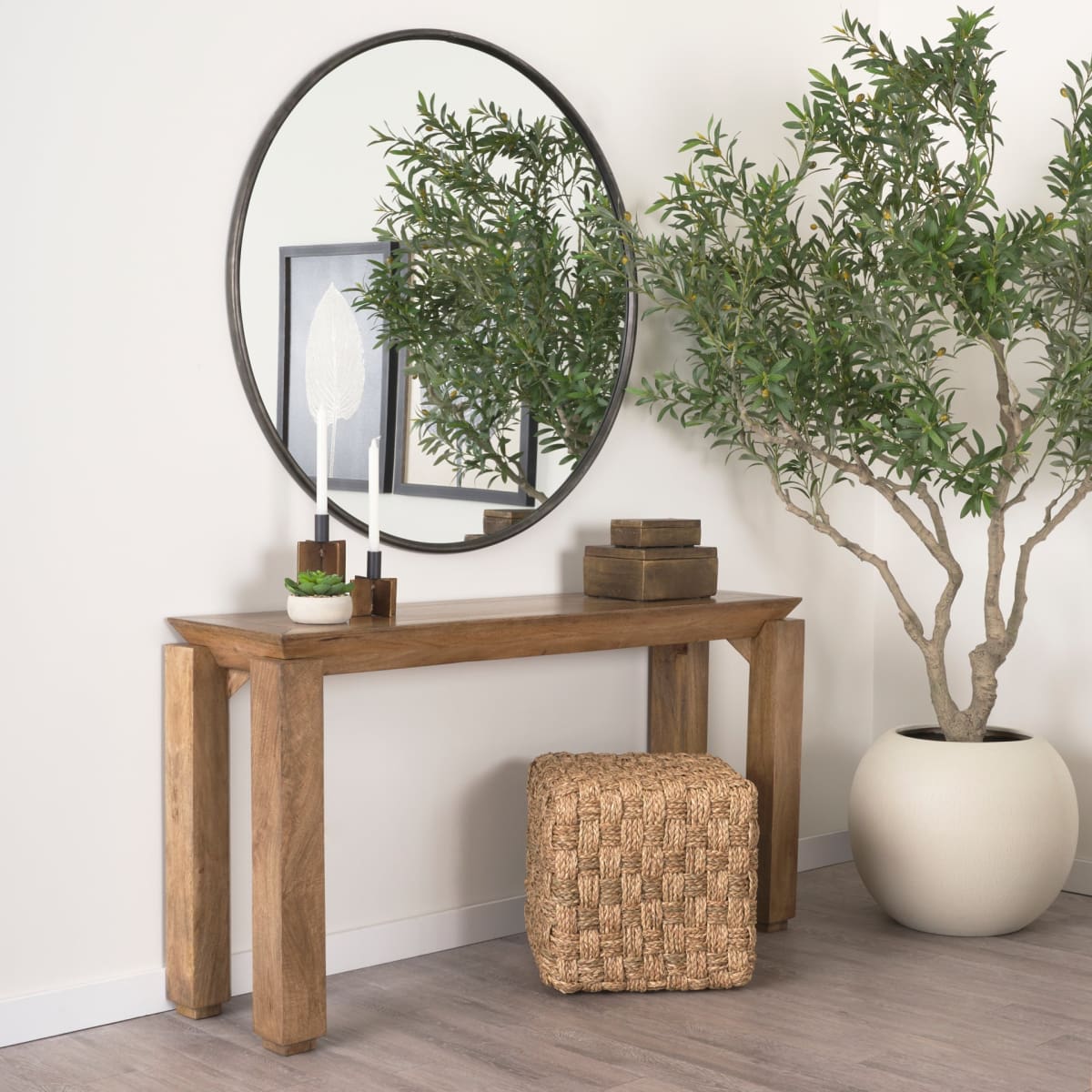 Adele Pouf Medium Brown Seagrass - poufs