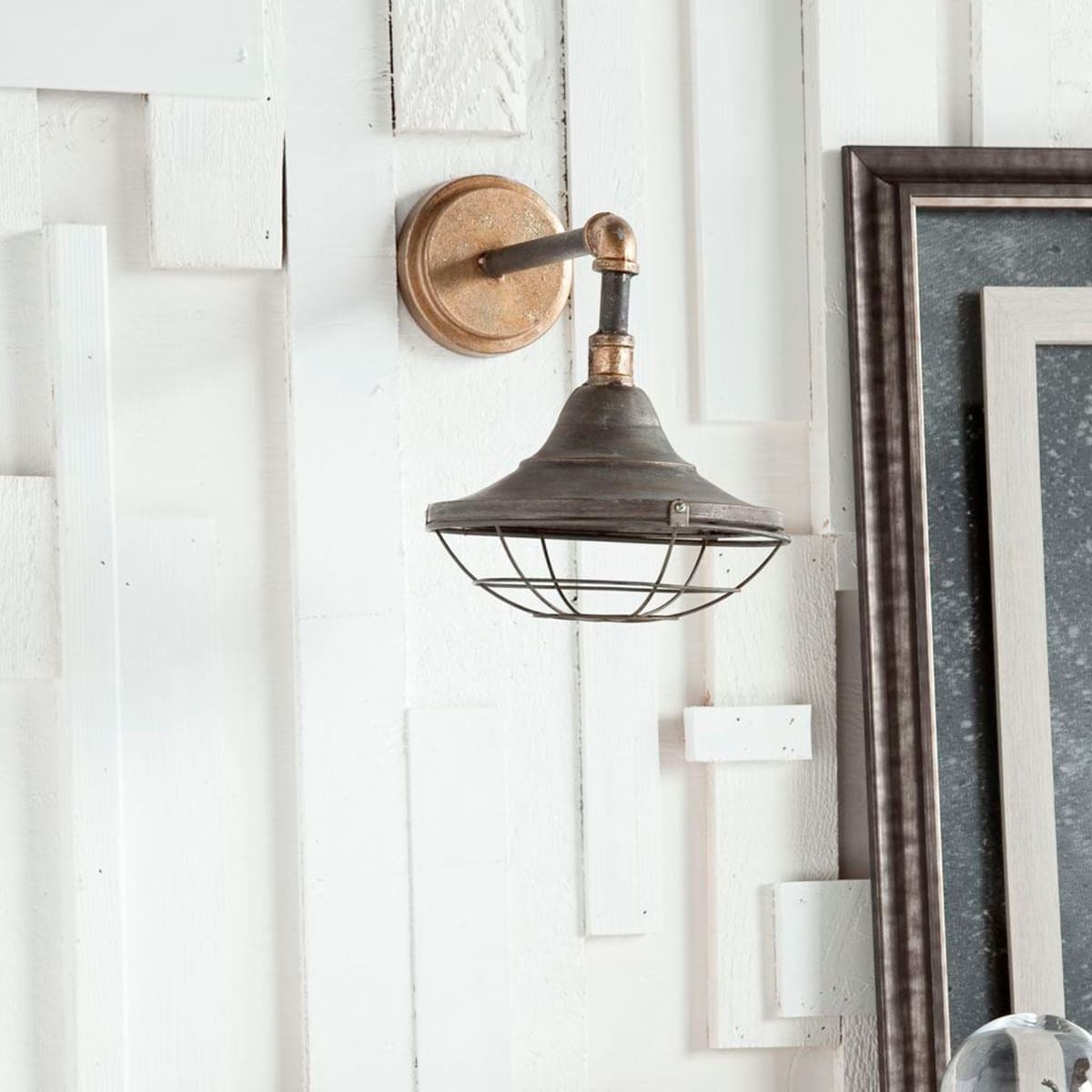 Agadir Wall Sconce Bronze Metal - wall-fixtures