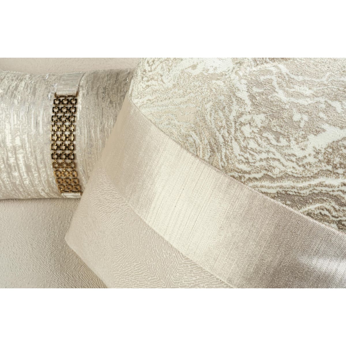 Carmela Loveseat - Loveseat