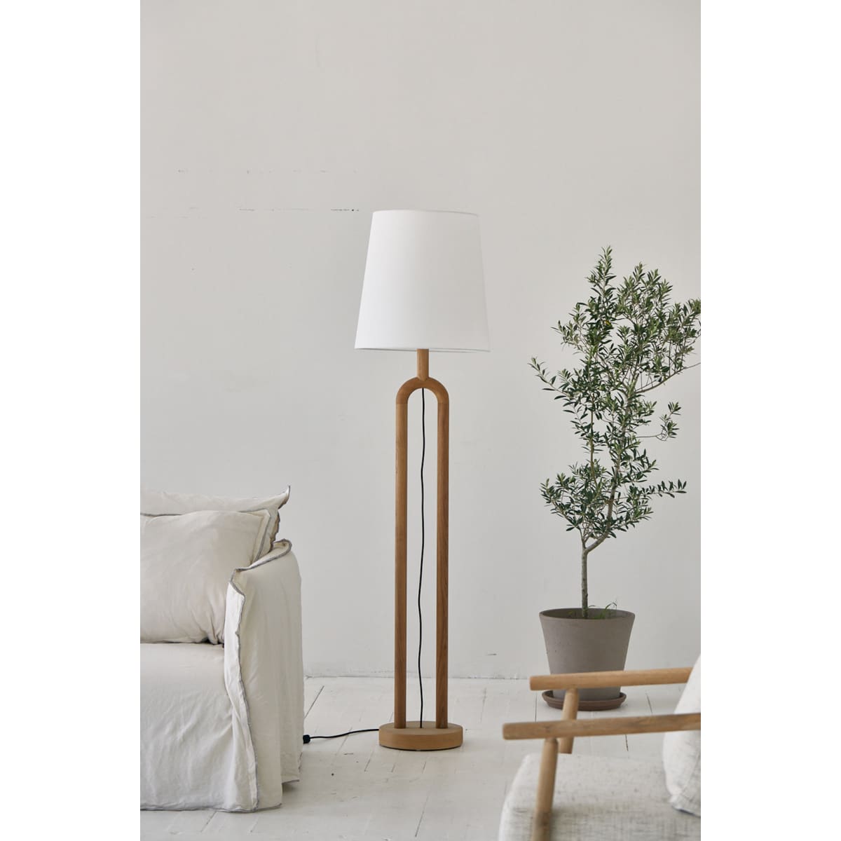 Dolce Standing Lamp - lh-import-lamps