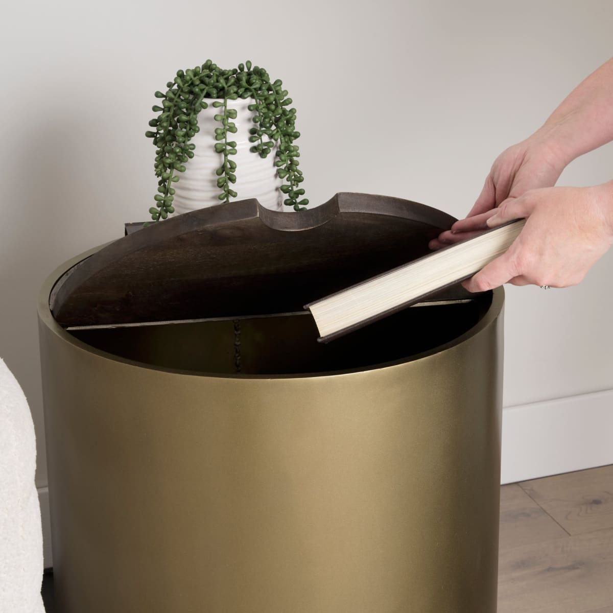 Eclipse End Side Table Antique Brass Metal | Brown Wood - end-and-side-tables
