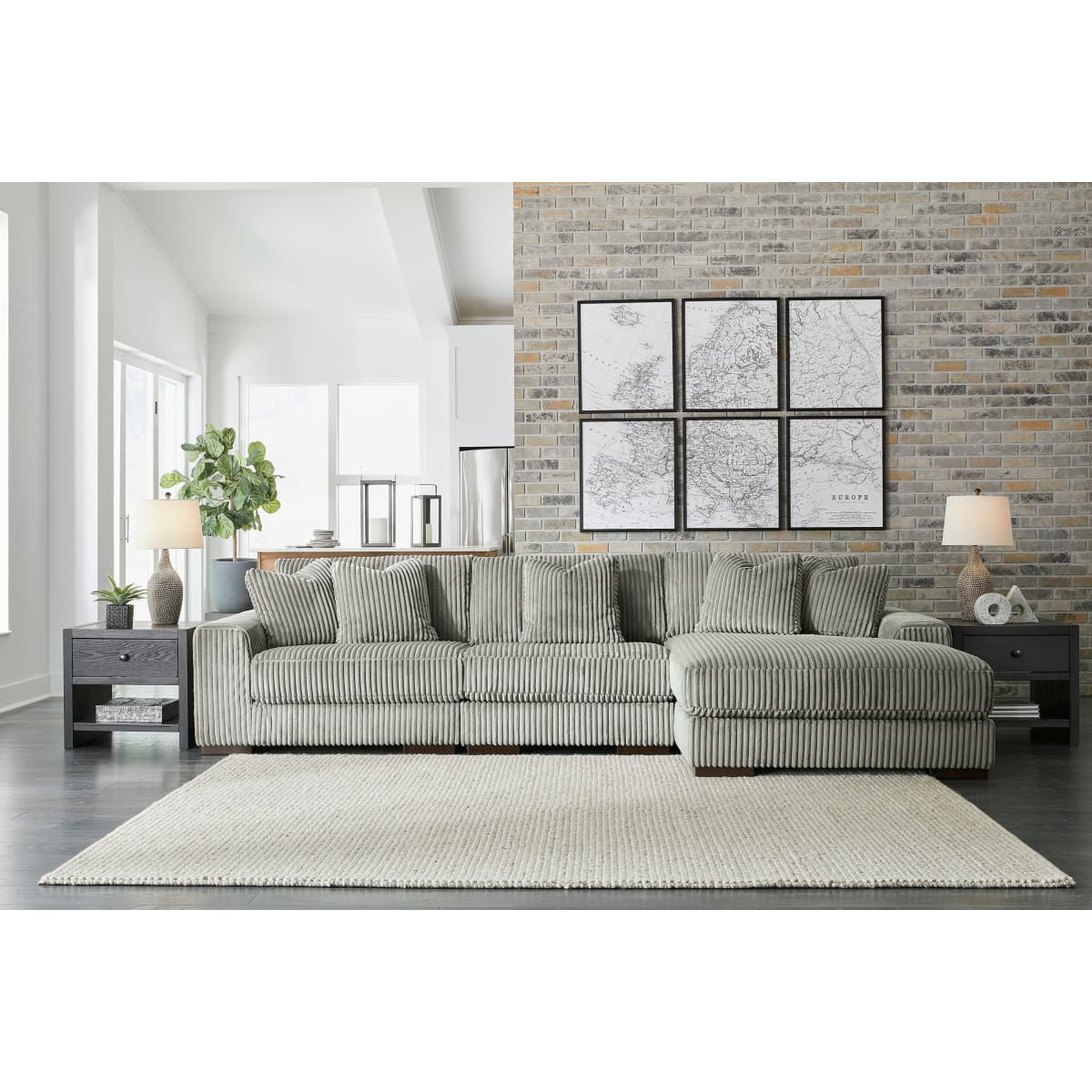 Lindyn Fog 3-Piece Sectional with Chaise - Sectional