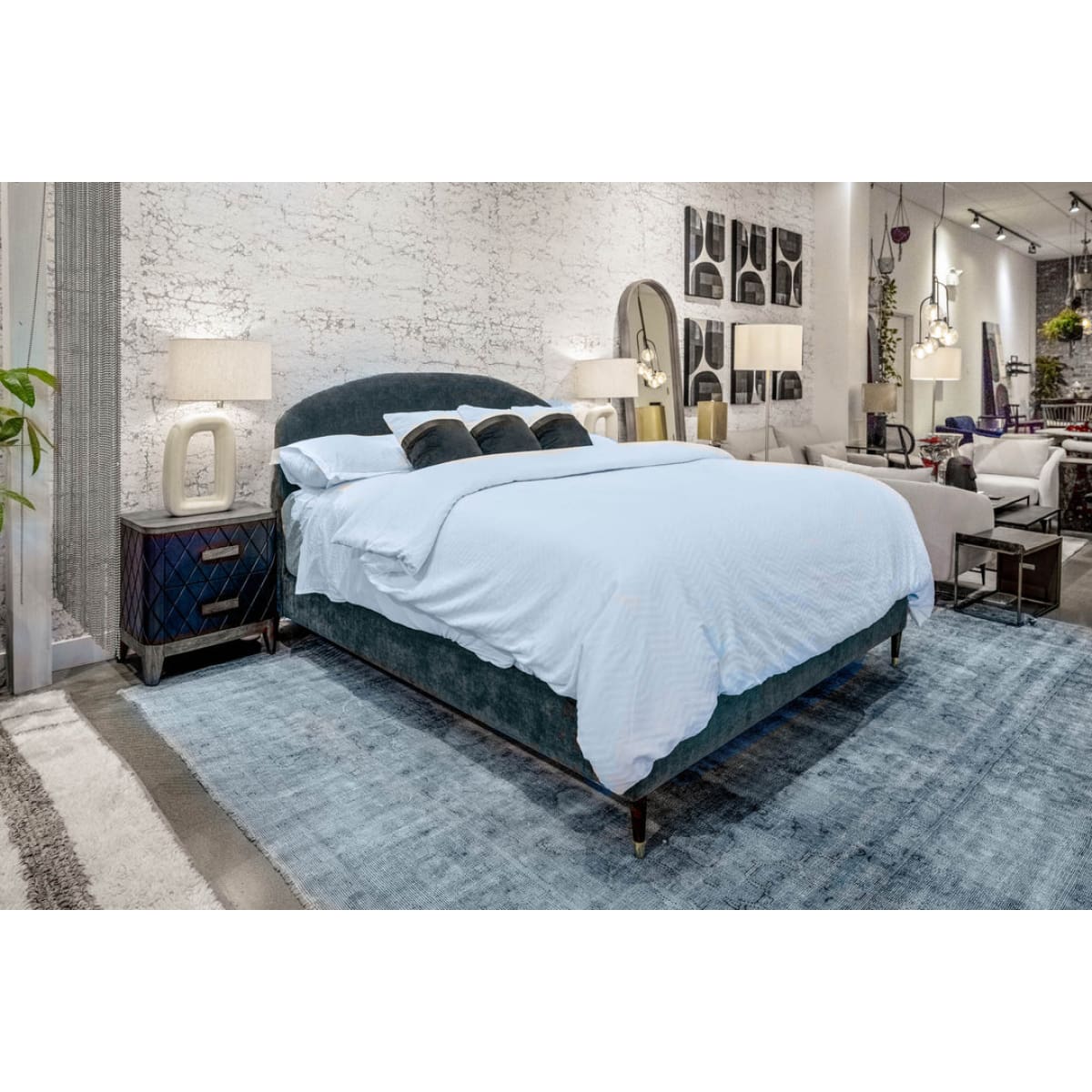 Moxie Queen Bed - lh-import-beds