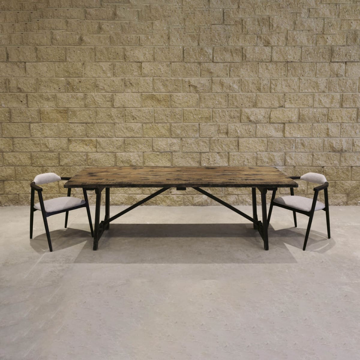 Renaissance Dining Table - Black Antique - lh-import-dining-tables