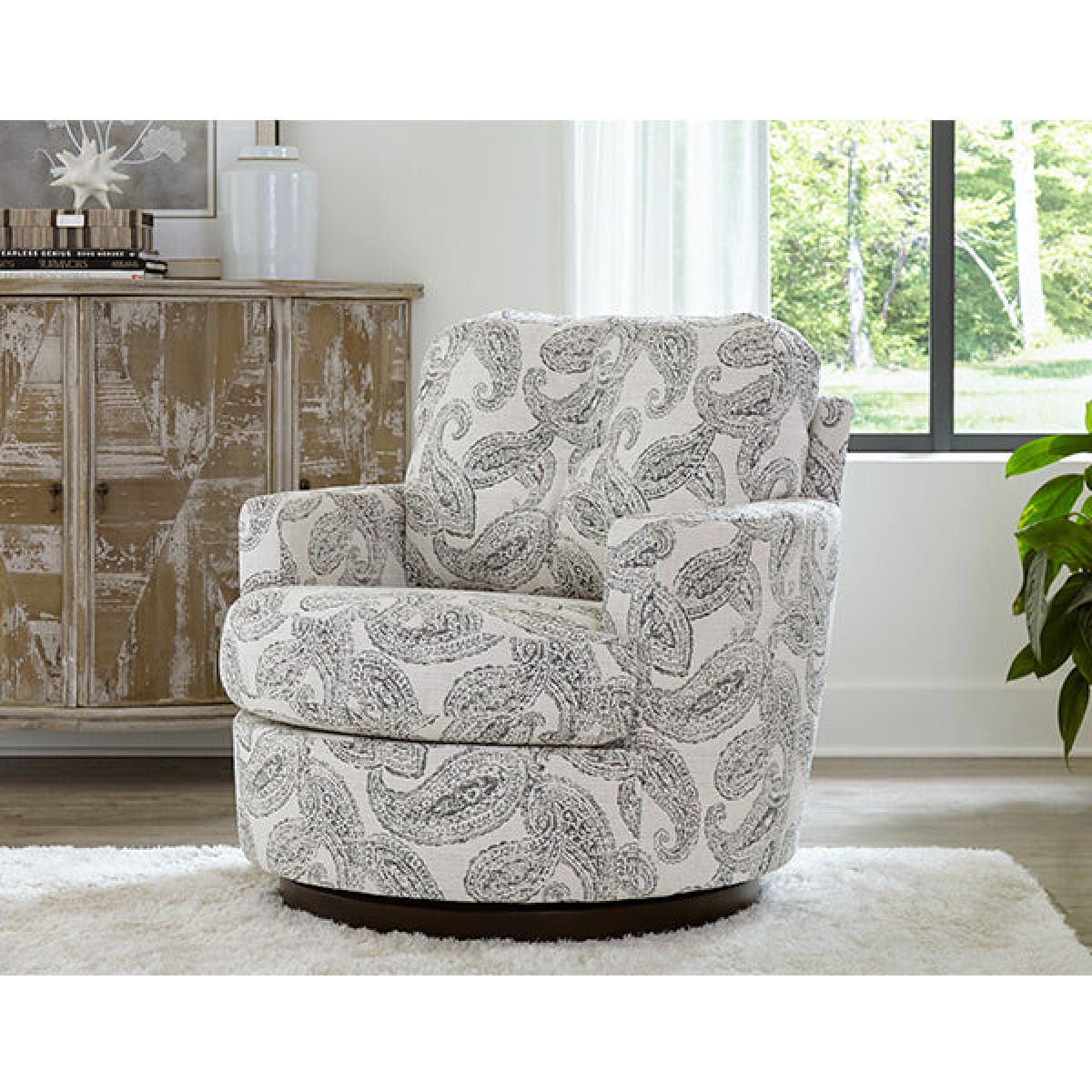 Furniture Barn - Skipper Swivel Barrel Chair