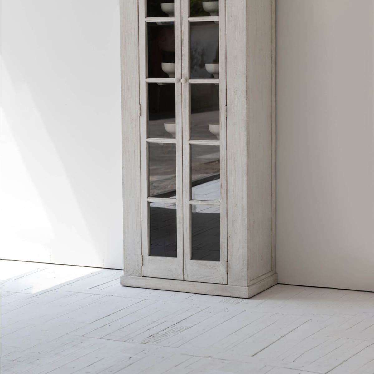 Tuscan Cabinet - lh-import-bookcases