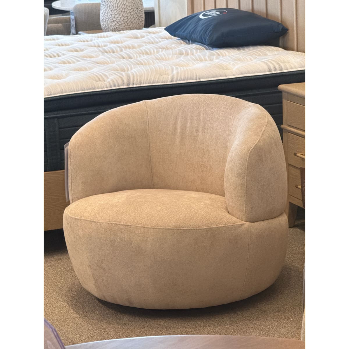 Wade Swivel Accent Chair accent chair